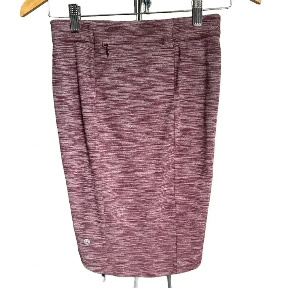 Lululemon &go Where-To Skirt in Heathered Bordeaux Drama